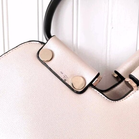 POURQUOI PAS PU Leather XL Soft Pink Metalic Black Metal Handles Shoulder Bag - Picture 9 of 11